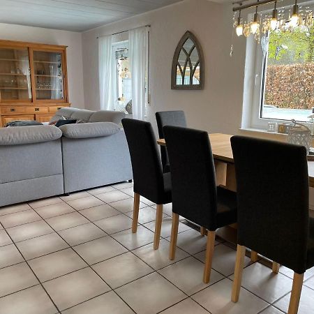 Ferienhaus Mone Моншау Экстерьер фото