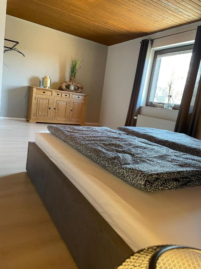 Ferienhaus Mone Моншау Экстерьер фото
