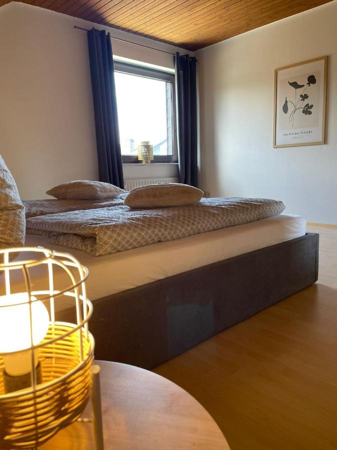 Ferienhaus Mone Моншау Экстерьер фото