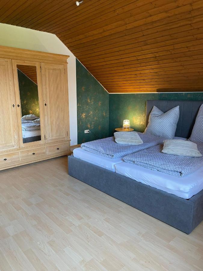 Ferienhaus Mone Моншау Экстерьер фото